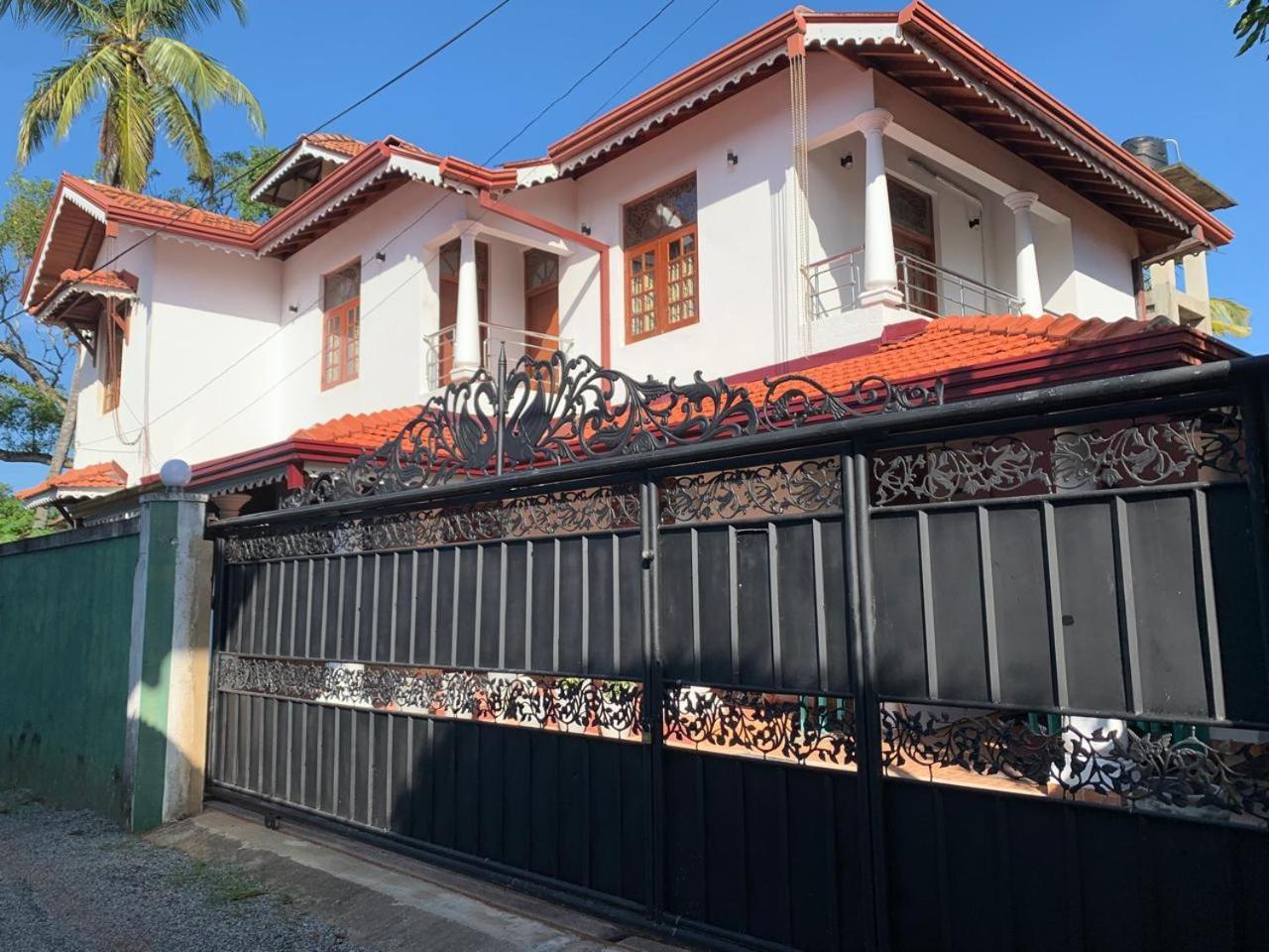 Ceylon Glory Hostel 尼甘布 外观 照片